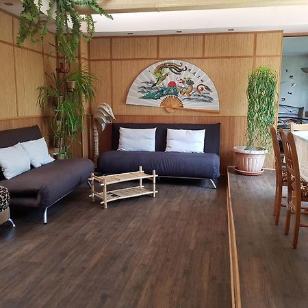 Riviera Apartments - Уединенный Отдых У Моря Одеса Екстериор снимка