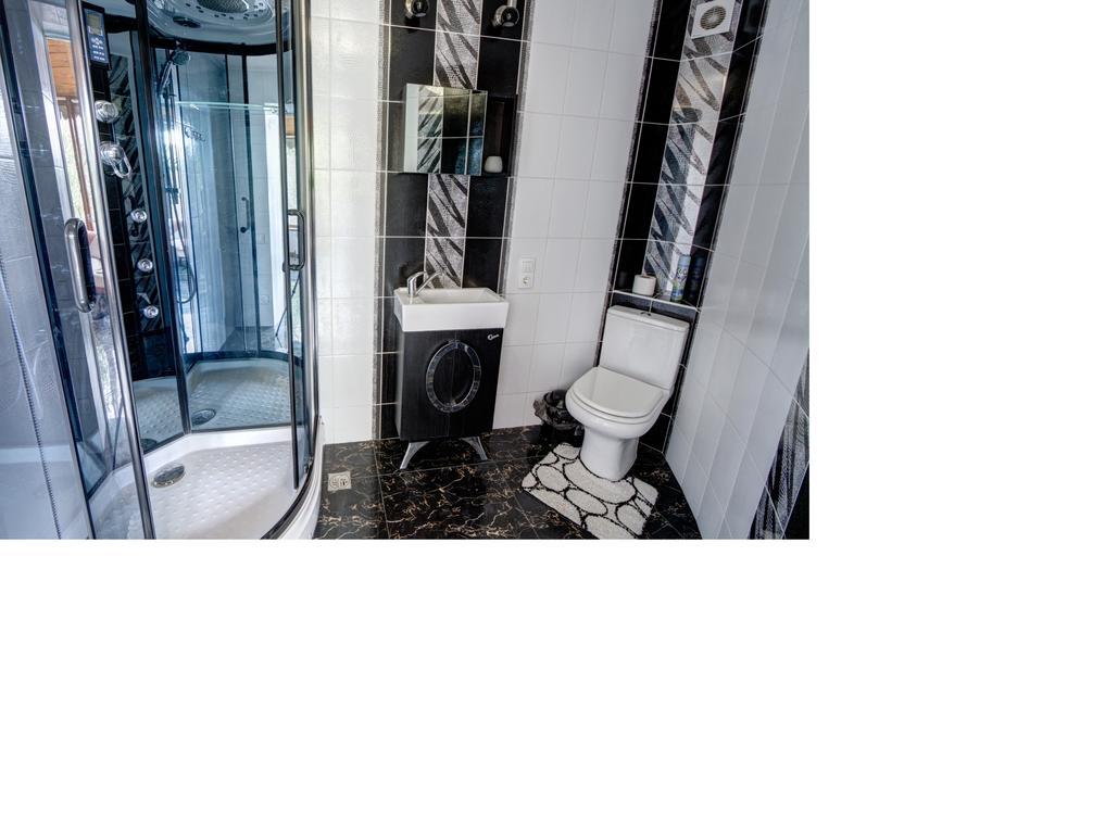 Riviera Apartments - Уединенный Отдых У Моря Одеса Стая снимка